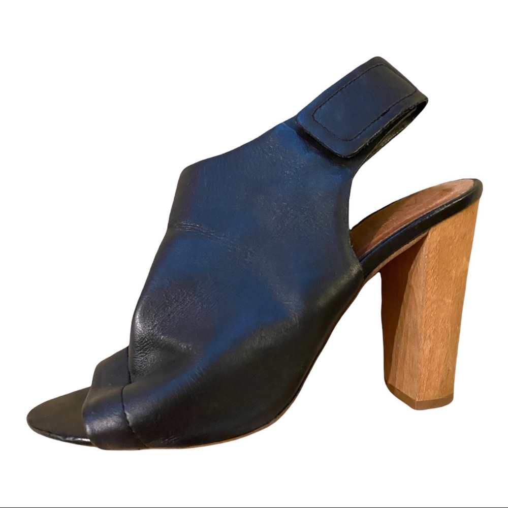 Aldo Wooden Black Heel Leather Sandals
